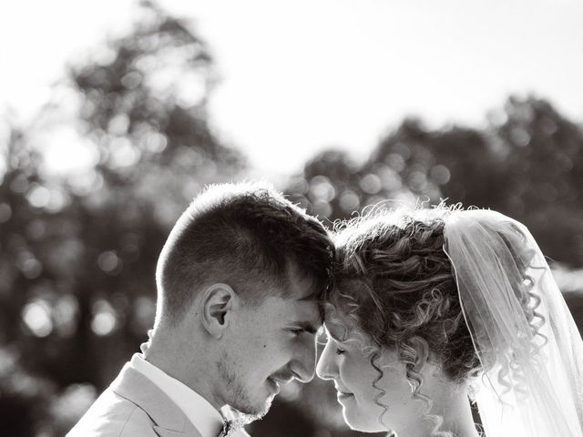 Le mariage de Jordann et Ambre à Tremblay-les-Villages, Eure-et-Loir 13