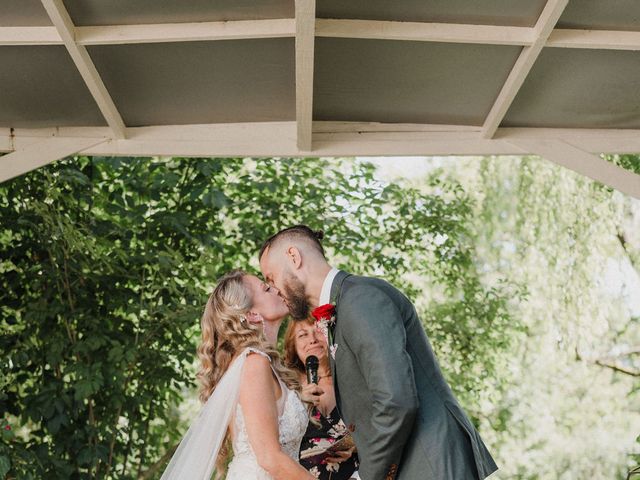 Le mariage de Grima  et Kym  à Boissy-lès-Perche, Eure-et-Loir 17