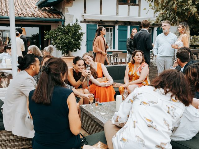 Le mariage de Arnaud et Joanna à Arcangues, Pyrénées-Atlantiques 65