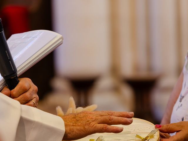 Le mariage de Vladimir et Pascaline à Parigné-l'Évêque, Sarthe 32