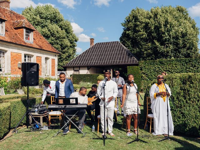 Le mariage de Olivier et Vanessa à Lisieux, Calvados 16