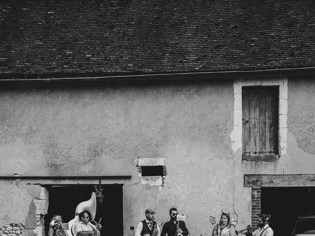 Le mariage de Benjamin et Bérangère à Rémalard en Perche, Orne 26