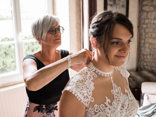 Le mariage de Julien et Tiphaine à La Couronne, Charente 18