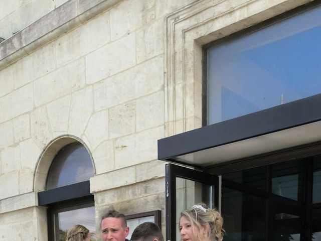 Le mariage de Lucie et Florent à Saint-Porchaire, Charente Maritime 1