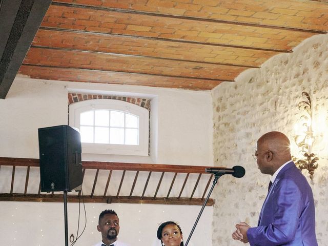 Le mariage de Ludovick et Corinne à Vincennes, Val-de-Marne 51