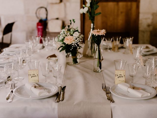 Le mariage de Thomas et Anne-laure à Mouthiers-sur-Boëme, Charente 14