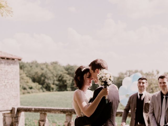 Le mariage de Thomas et Anne-laure à Mouthiers-sur-Boëme, Charente 53