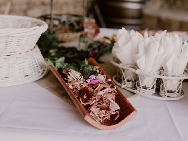 Le mariage de Thomas et Anne-laure à Mouthiers-sur-Boëme, Charente 65