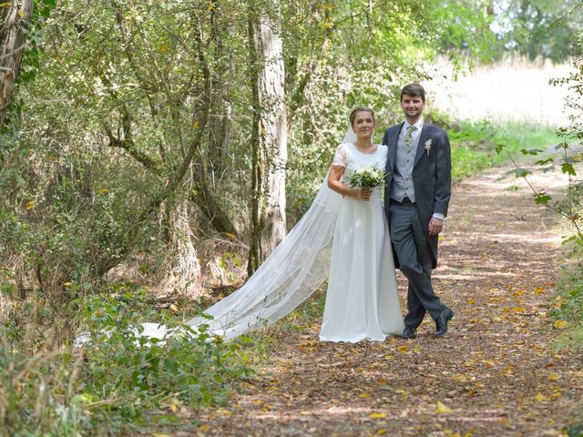 Le mariage de Max et Caroline à Verfeil, Haute-Garonne 6