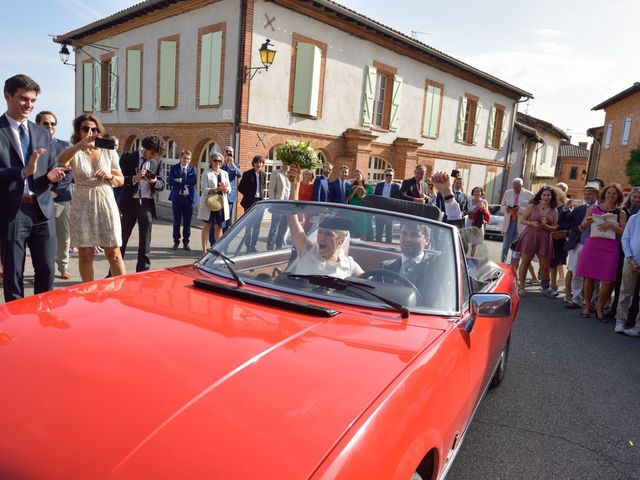 Le mariage de Max et Caroline à Verfeil, Haute-Garonne 27