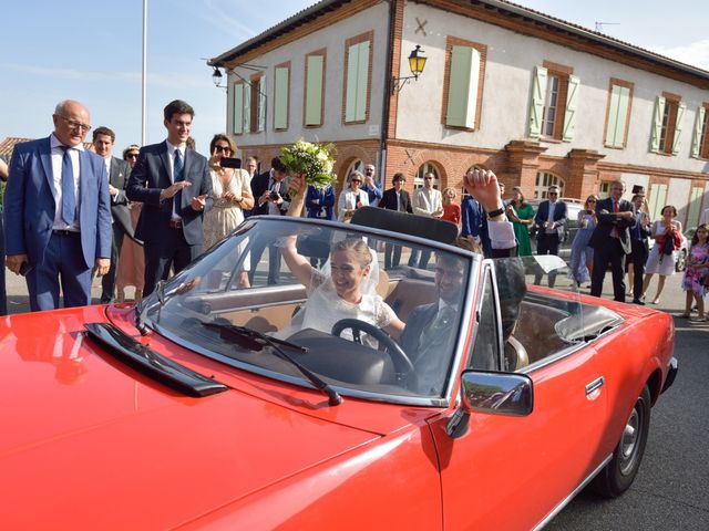 Le mariage de Max et Caroline à Verfeil, Haute-Garonne 28