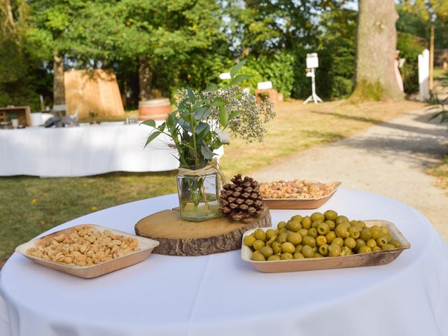 Le mariage de Max et Caroline à Verfeil, Haute-Garonne 32