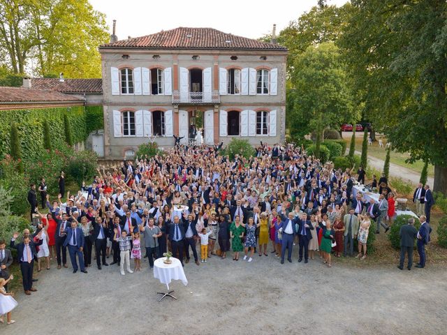 Le mariage de Max et Caroline à Verfeil, Haute-Garonne 43