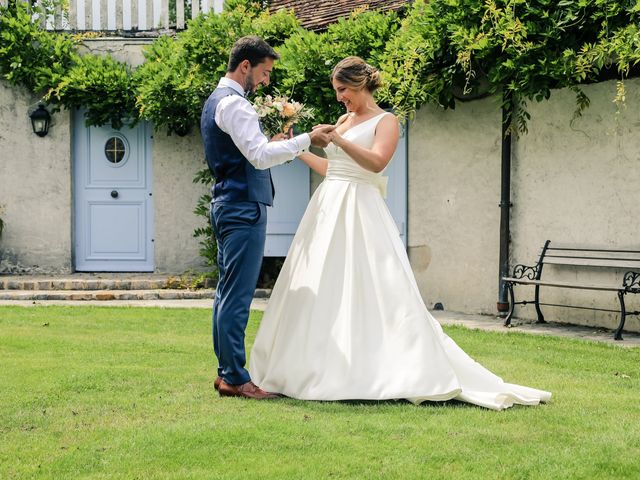 Le mariage de Nicolas et Camille à Saint-Léger-en-Yvelines, Yvelines 27