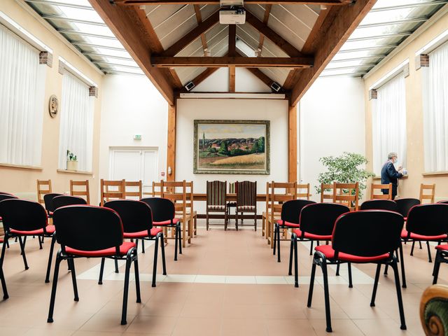 Le mariage de Nicolas et Camille à Saint-Léger-en-Yvelines, Yvelines 30