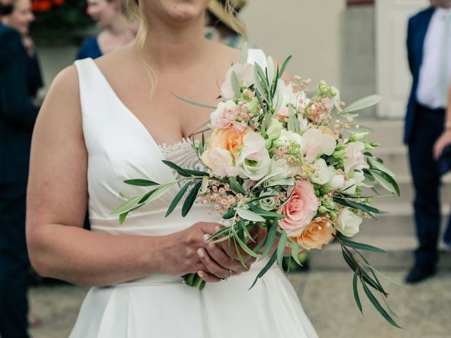 Le mariage de Nicolas et Camille à Saint-Léger-en-Yvelines, Yvelines 37