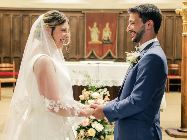 Le mariage de Nicolas et Camille à Saint-Léger-en-Yvelines, Yvelines 91