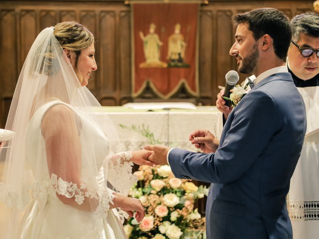 Le mariage de Nicolas et Camille à Saint-Léger-en-Yvelines, Yvelines 94