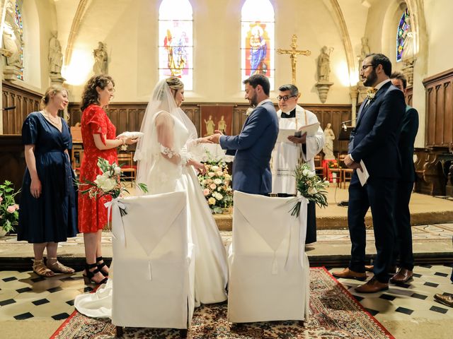 Le mariage de Nicolas et Camille à Saint-Léger-en-Yvelines, Yvelines 95