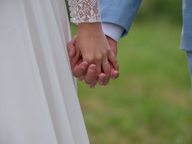 Le mariage de Baptiste et Manon à Toulon-sur-Allier, Allier 8