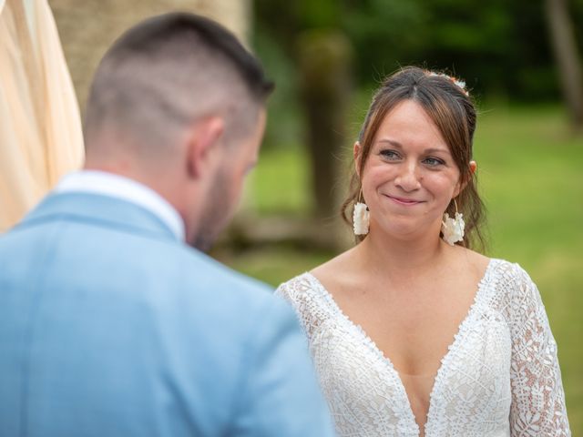 Le mariage de Baptiste et Manon à Toulon-sur-Allier, Allier 32