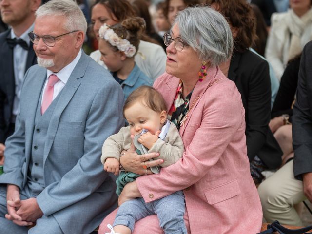 Le mariage de Baptiste et Manon à Toulon-sur-Allier, Allier 43