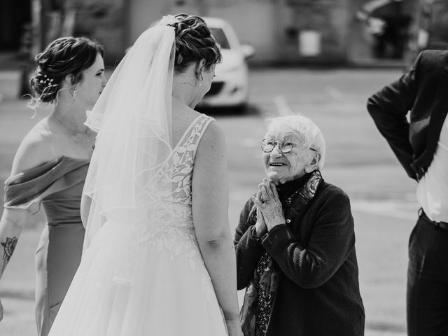 Le mariage de Nicolas et Anne-Laure à Gouesnou, Finistère 14