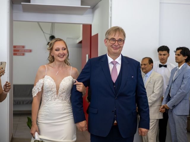 Le mariage de Jayshan et Marie Laure à Pontcarré, Seine-et-Marne 15
