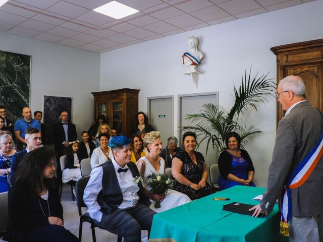 Le mariage de Marine et Delphine à Venterol, Hautes-Alpes 11