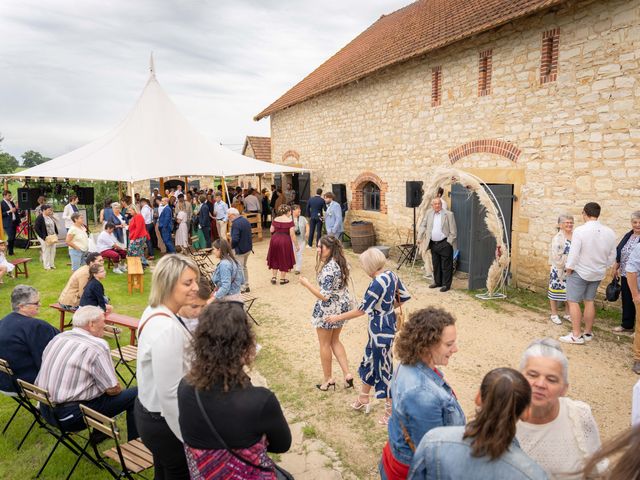 Le mariage de Raphaël et Faustine à Digoin, Saône et Loire 4