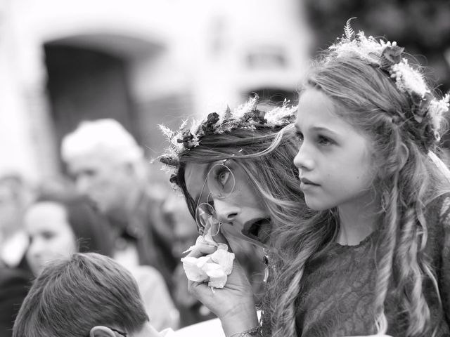 Le mariage de Chessé et Laura et Antoine à Mazé, Maine et Loire 46