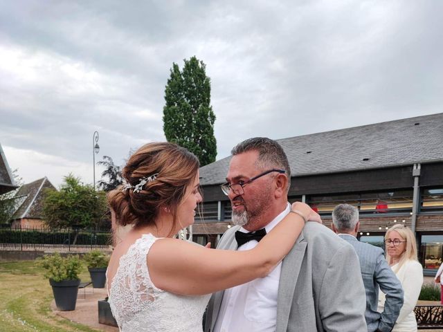 Le mariage de Damien  et Catalina  à Bouville, Seine-Maritime 41