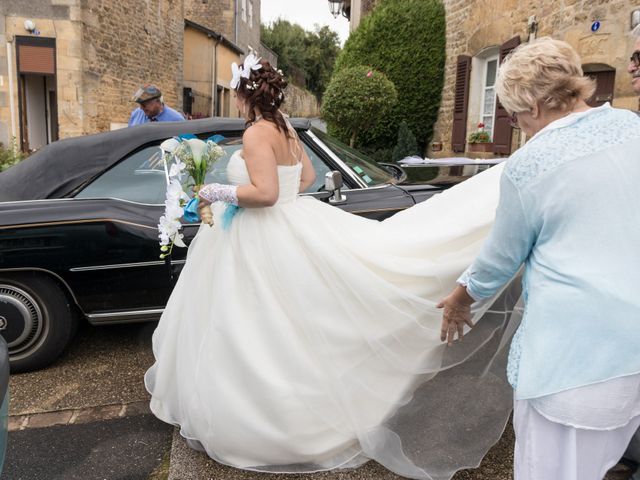 Le mariage de Arnaud et Alexandra à Remilly-Aillicourt, Ardennes 40