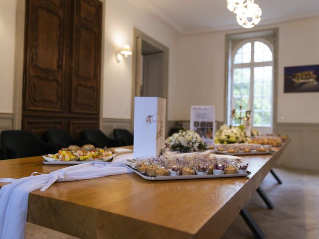 Le mariage de Sofiane et Lydia à Grez-sur-Loing, Seine-et-Marne 20