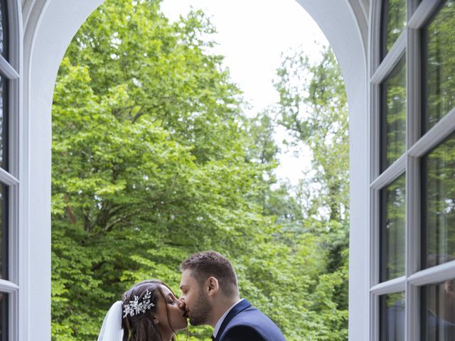 Le mariage de Sofiane et Lydia à Grez-sur-Loing, Seine-et-Marne 48