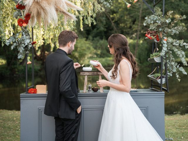 Le mariage de Alex et Laura à Amenucourt, Val-d&apos;Oise 14