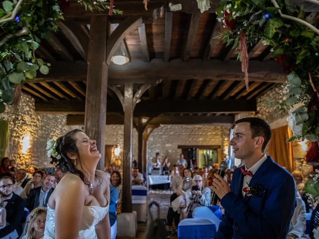 Le mariage de Mickael et Déborah à Saint-Léon-sur-l&apos;Isle, Dordogne 12