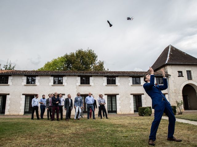 Le mariage de Mickael et Déborah à Saint-Léon-sur-l&apos;Isle, Dordogne 21