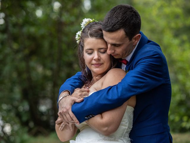 Le mariage de Mickael et Déborah à Saint-Léon-sur-l&apos;Isle, Dordogne 33