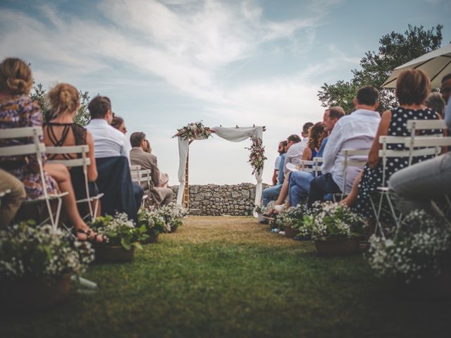 Le mariage de Max et Maud à Grignan, Drôme 7