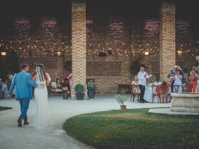 Le mariage de Max et Maud à Grignan, Drôme 19