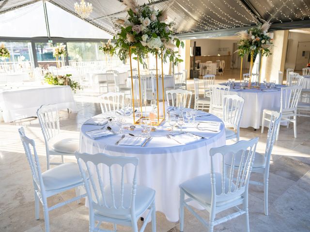 Le mariage de Yoann et Candyce à Le Castellet, Var 32