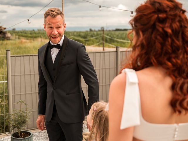 Le mariage de Eric et Aurélie à Schweighouse-sur-Moder, Bas Rhin 10