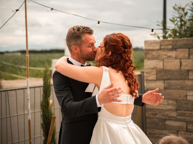 Le mariage de Eric et Aurélie à Schweighouse-sur-Moder, Bas Rhin 32