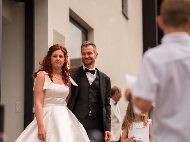 Le mariage de Eric et Aurélie à Schweighouse-sur-Moder, Bas Rhin 17