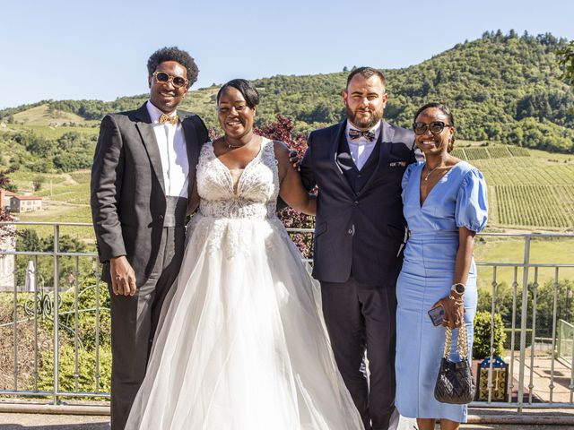 Le mariage de Romain et Marly à Denicé, Rhône 29