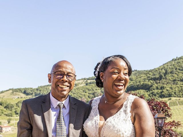 Le mariage de Romain et Marly à Denicé, Rhône 31
