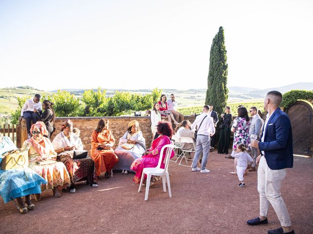 Le mariage de Romain et Marly à Denicé, Rhône 74
