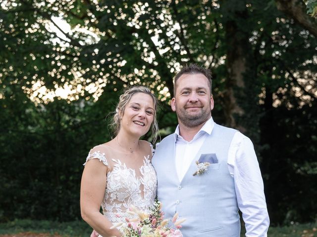 Le mariage de Vincent et Virginie à Mercey-le-Grand, Doubs 10