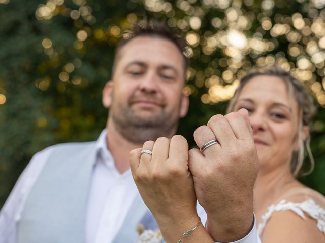 Le mariage de Vincent et Virginie à Mercey-le-Grand, Doubs 11